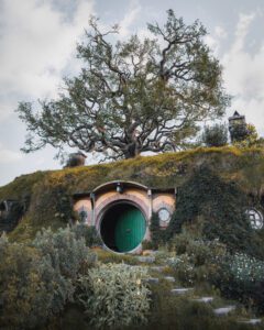 How to visit Hobbiton, New Zeland.